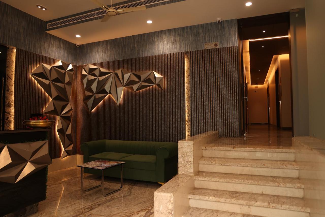 Hotel Pinaka Inn Lucknow Luaran gambar