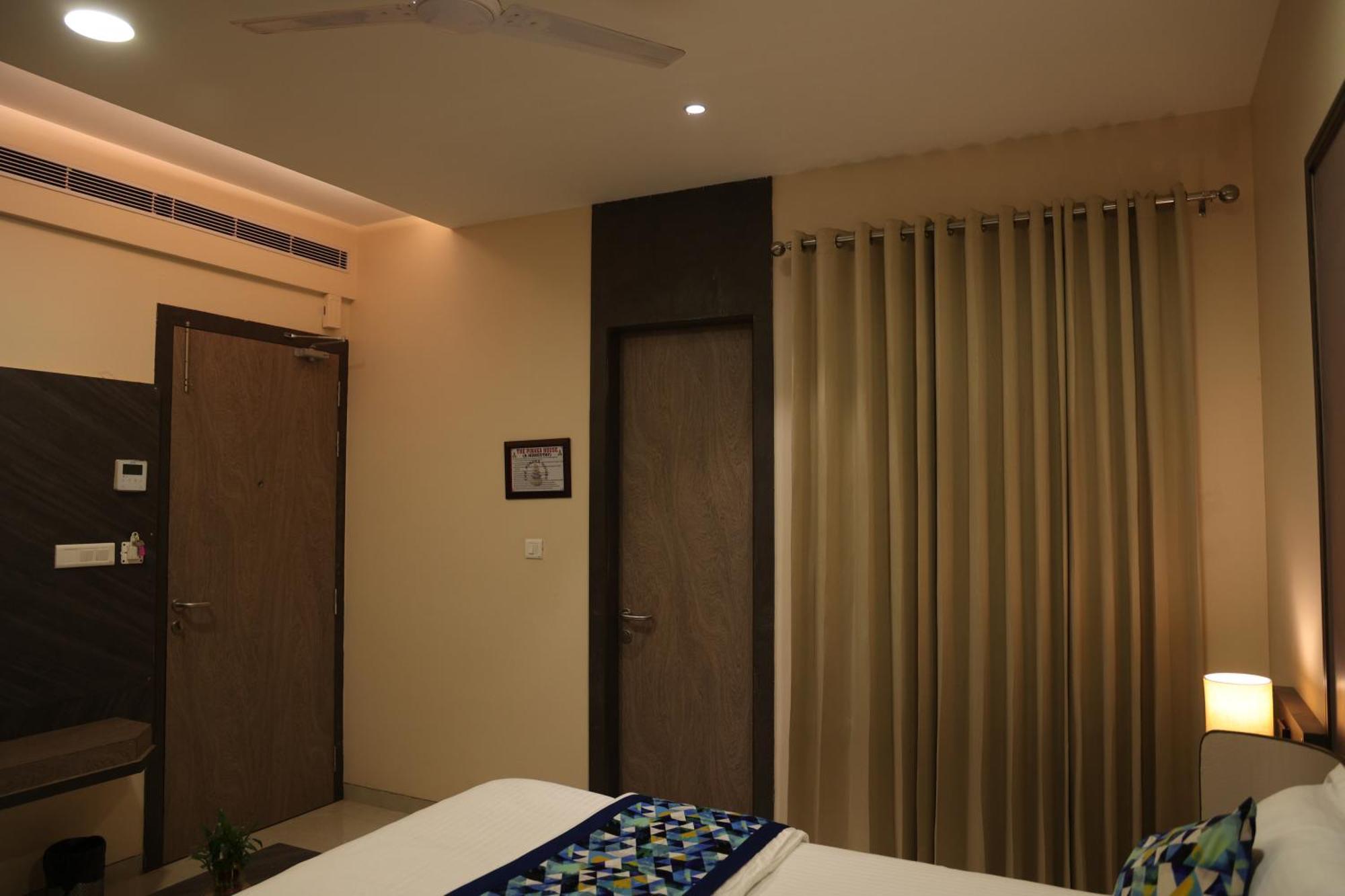 Hotel Pinaka Inn Lucknow Luaran gambar