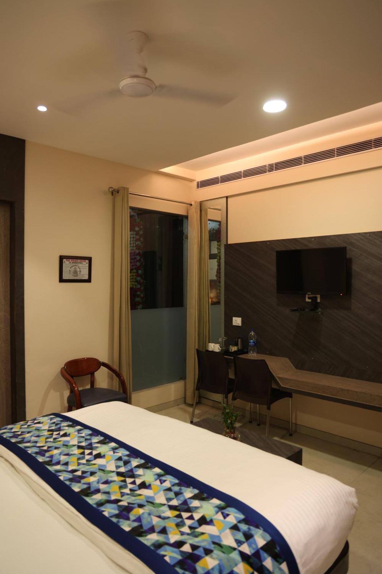Hotel Pinaka Inn Lucknow Luaran gambar