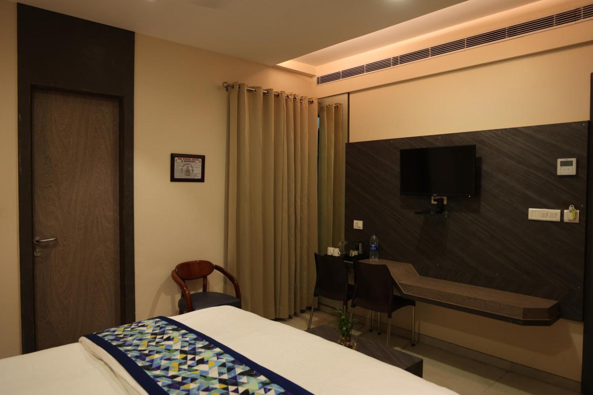 Hotel Pinaka Inn Lucknow Luaran gambar