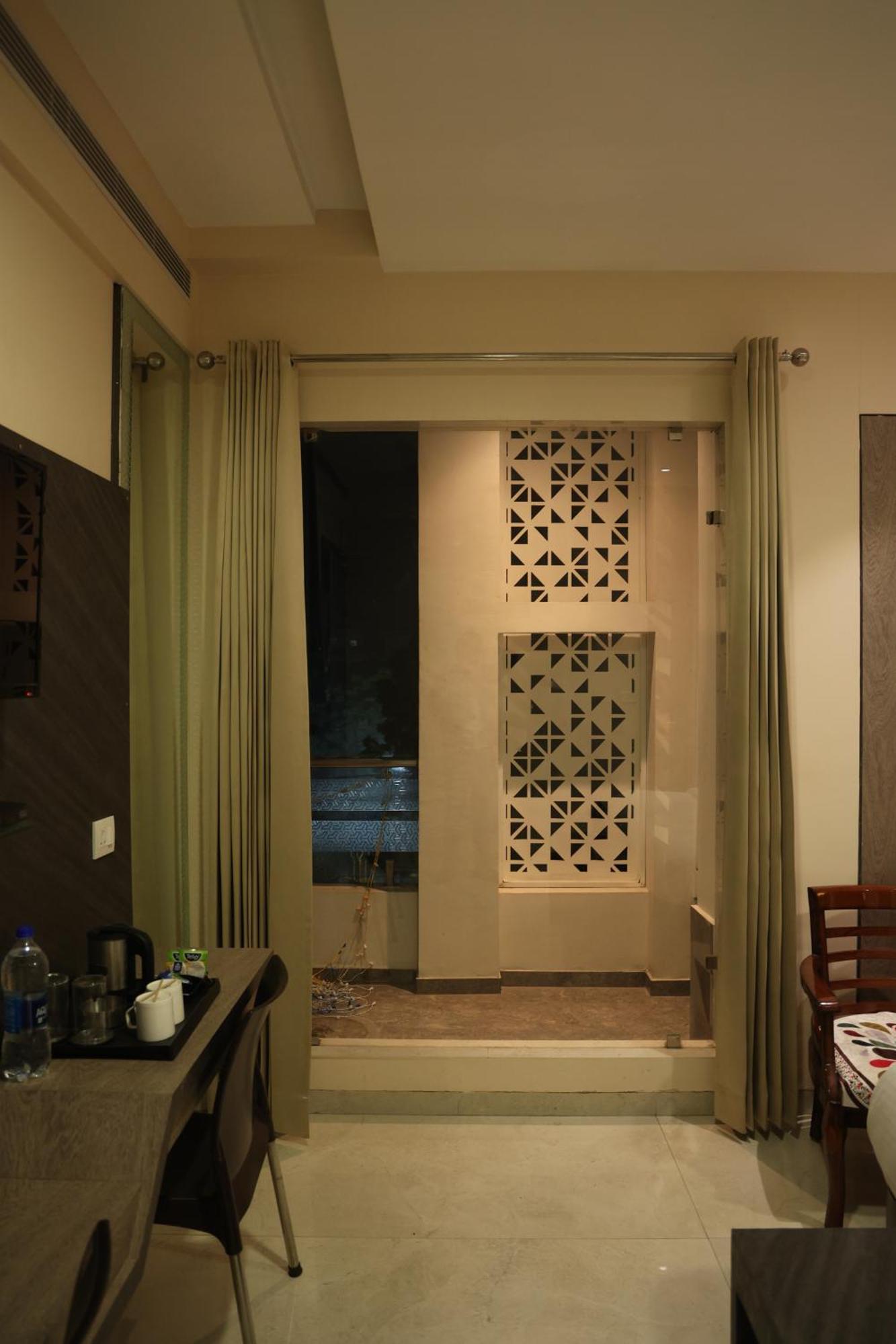 Hotel Pinaka Inn Lucknow Luaran gambar