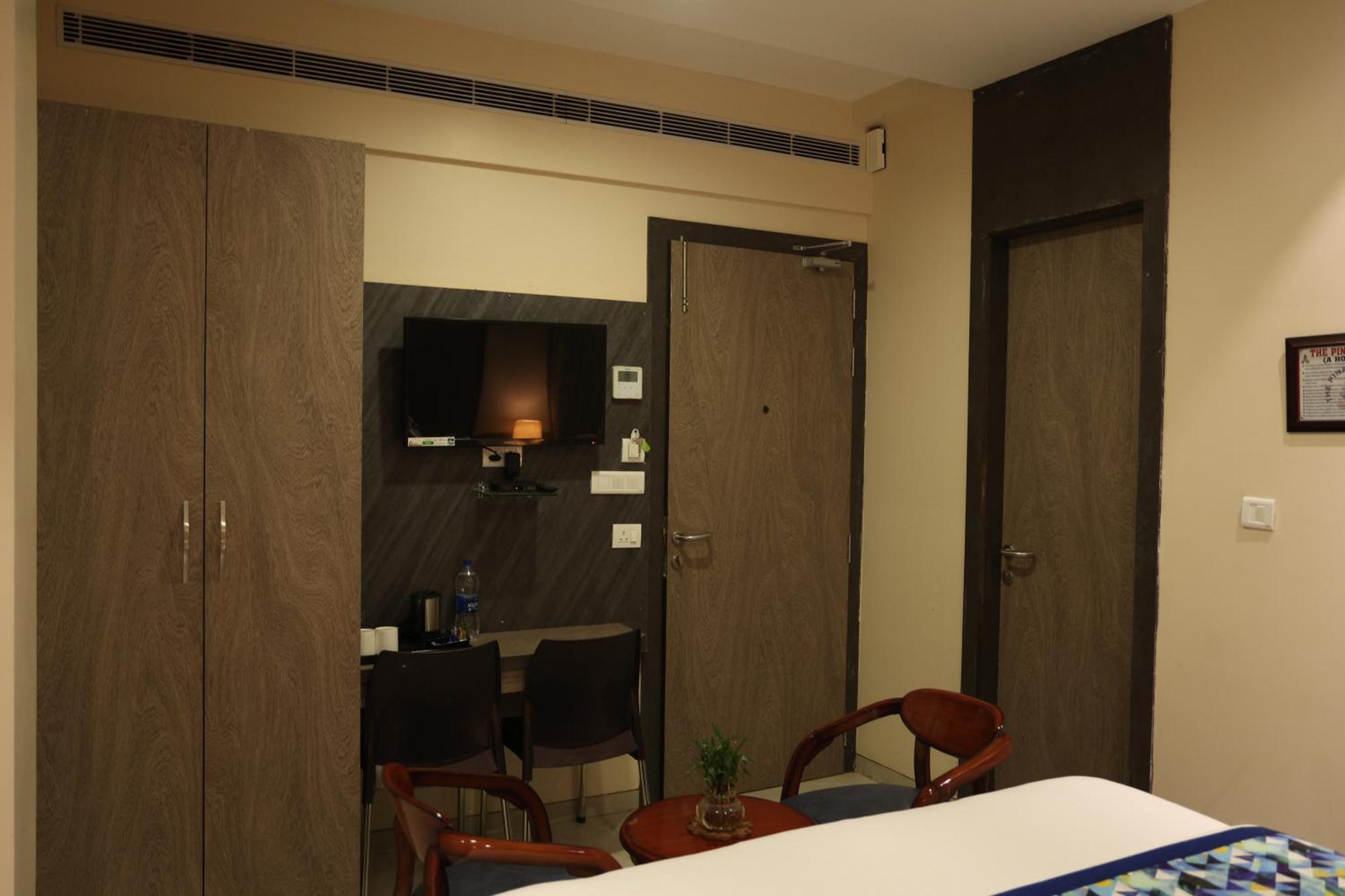 Hotel Pinaka Inn Lucknow Luaran gambar