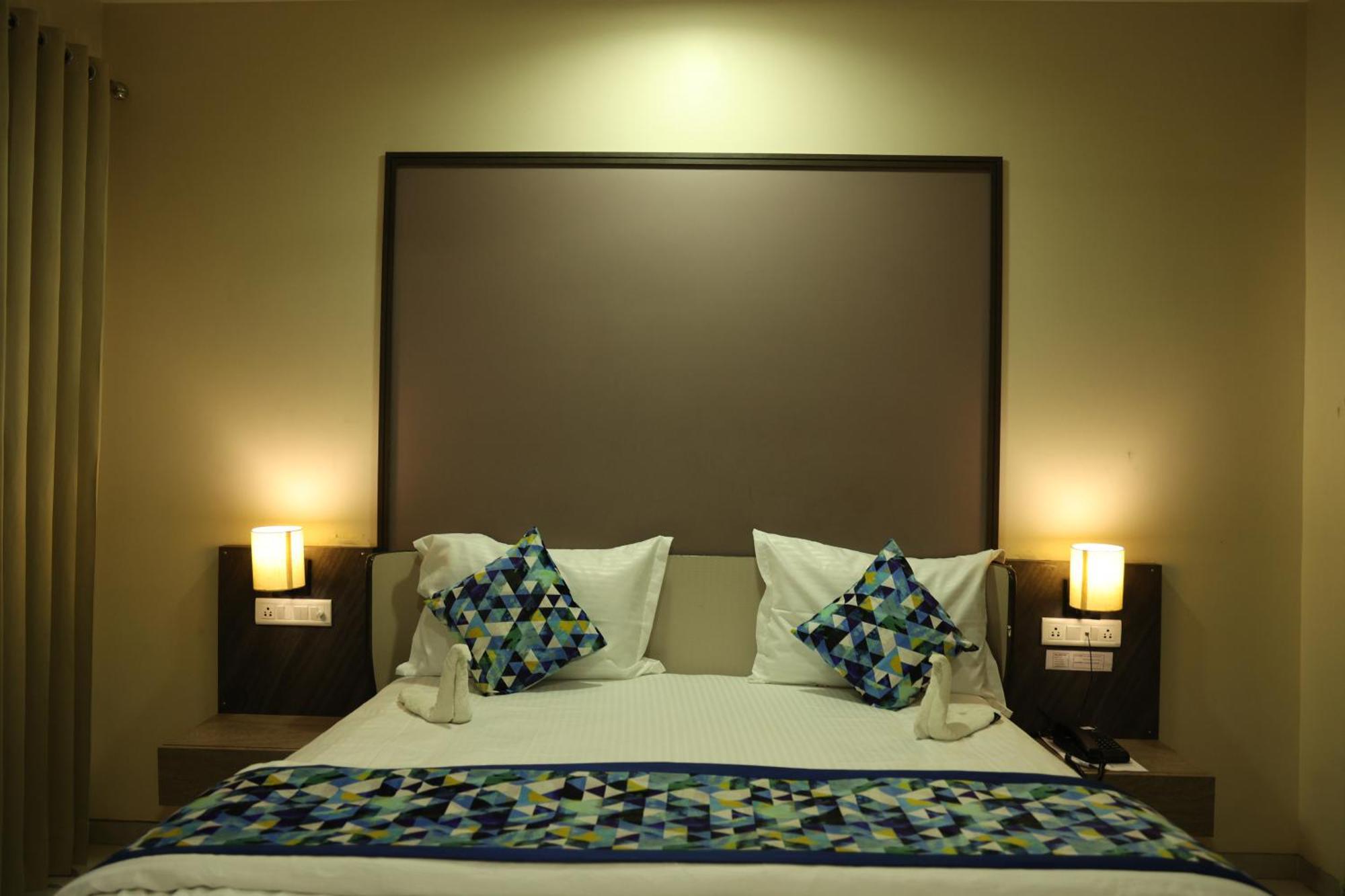 Hotel Pinaka Inn Lucknow Luaran gambar