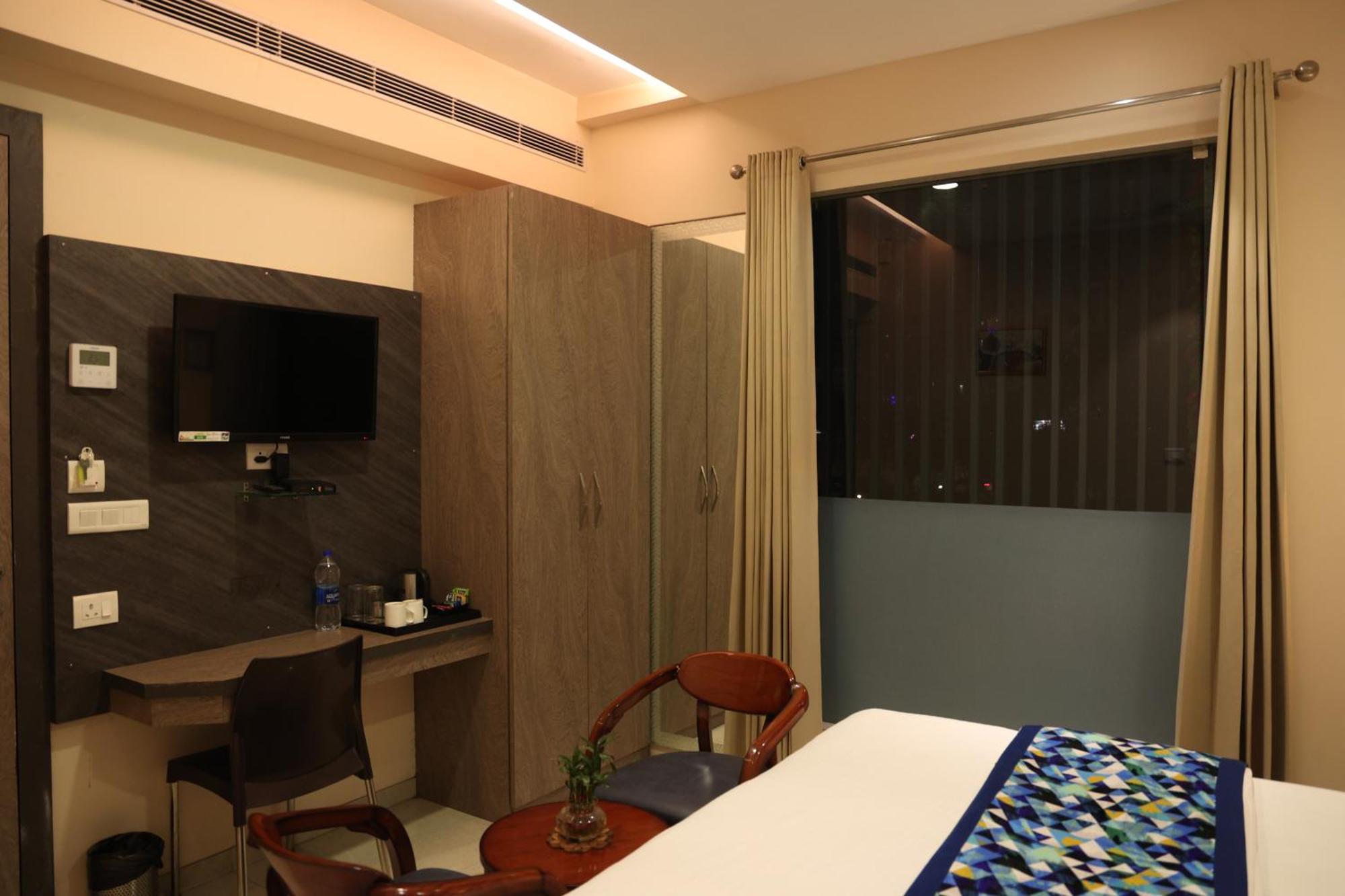 Hotel Pinaka Inn Lucknow Luaran gambar